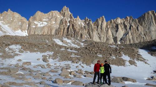 UC Davis Forensic Science graduate Shane Williams and fellow classmates hiking Mt. Whitney
